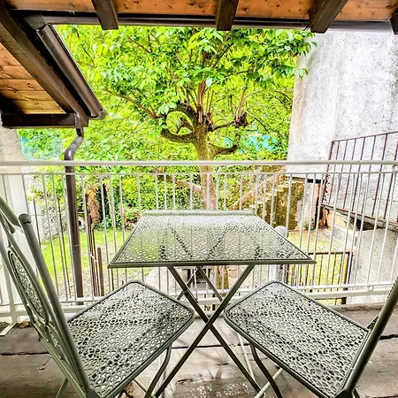 Apartment Via Torrazza 19 Dongo