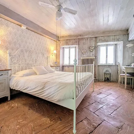 Via Torrazza 19 Apartment *